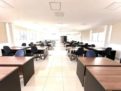 Conjunto Comercial / Sala para alugar, 130m² no Setor Bueno, Goiânia