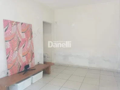 Casa com 3 Quartos para alugar, 152m² no Centro, Taubaté