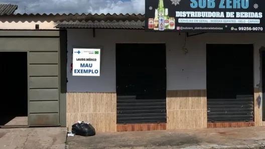 Casa com 2 Quartos à venda, 300m² no Centro, Anápolis