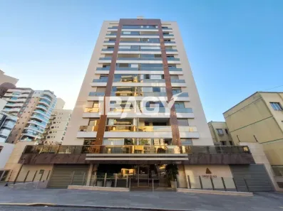 Apartamento com 3 Quartos para alugar, 104m² no Centro, Florianópolis