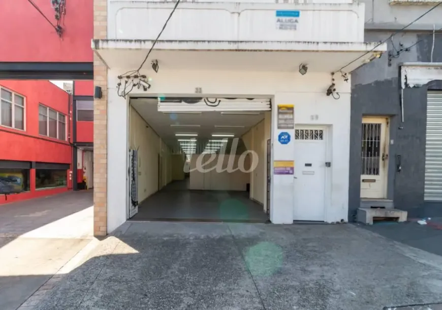 Foto do imóvel - Ponto comercial/loja/box para alugar com 240 m², 3 banheiros e 2 vagas na garagem em