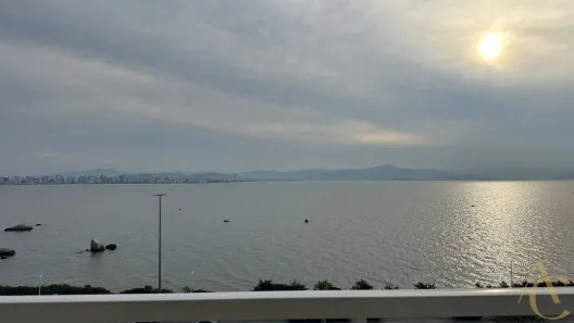 Apartamento com 2 Quartos à venda, 197m² no Centro, Florianópolis