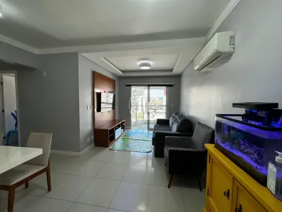 Apartamento com 3 Quartos à venda, 77m² no Capoeiras, Florianópolis