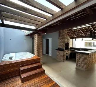 Casa de Condomínio com 3 Quartos à venda, 167m² no Jardim Holanda, Uberlândia