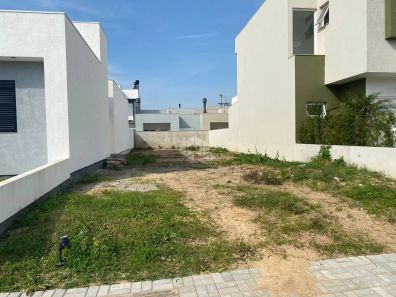 Terreno / Lote / Condomínio à venda, 174m² no Hípica, Porto Alegre
