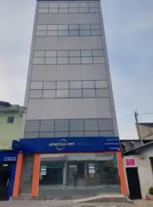 Conjunto Comercial / Sala para alugar, 32m² no Centro, Poá