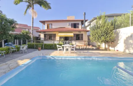 Casa com 4 Quartos à venda, 265m² no Cacupé, Florianópolis