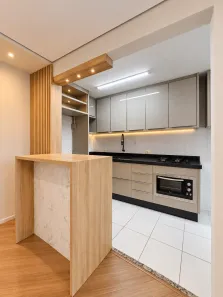 Apartamento com 2 Quartos para alugar, 76m² no Zona 08, Maringá