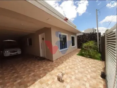 Casa com 3 Quartos à venda, 140m² no Pinheirinho, Curitiba