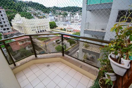 Apartamento com 3 Quartos à venda, 109m² no Centro, Florianópolis