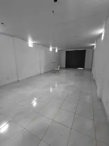 Prédio/Edifício Inteiro com 2 Quartos para alugar, 240m² no Calhau, São Luís