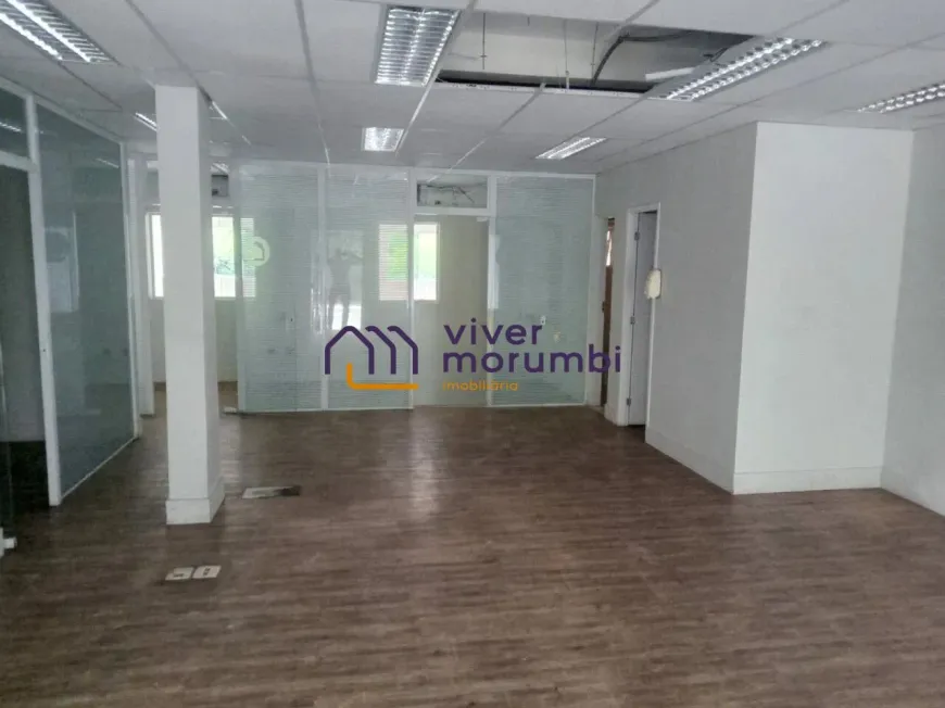 Foto do imóvel - Imóvel comercial disponível para aluguel e venda com 200 m², 6 banheiros e 4 vagas na garagem.