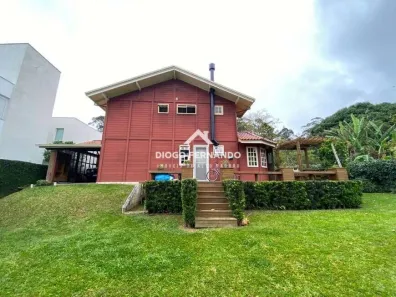 Casa de Condomínio com 3 Quartos à venda, 200m² no Cacupé, Florianópolis