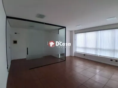 Conjunto Comercial / Sala para alugar, 41m² no Centro, Taubaté