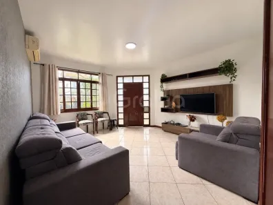 Casa com 3 Quartos à venda, 209m² no Morro das Pedras, Florianópolis