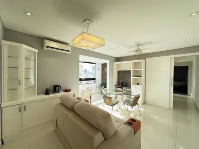 Apartamento com 2 Quartos para alugar, 90m² no Canto, Florianópolis
