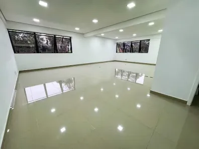 Conjunto Comercial / Sala para venda ou aluguel, 69m² no Jardim São Vicente, Cotia