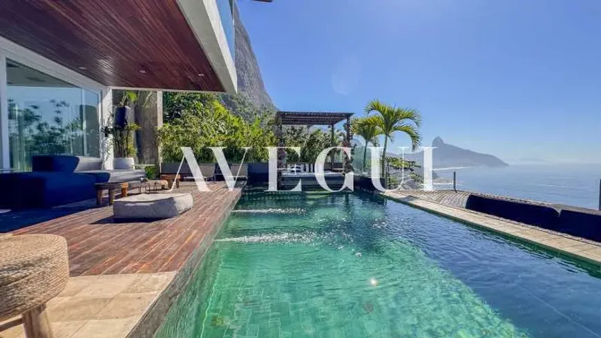 Foto do imóvel - Casa de condomínio para alugar com 5 quartos, 5 suítes, 918 m², 8 banheiros e 3 vagas na.