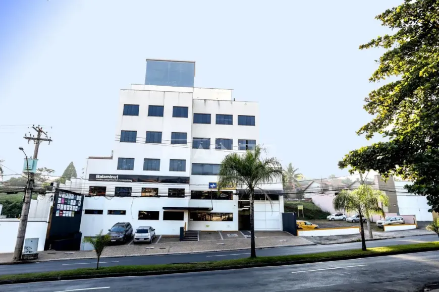 Foto do imóvel - Ponto comercial para alugar com 15 m², 4 banheiros e 1 vaga na garagem em