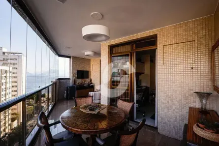Cobertura com 4 Quartos à venda, 300m² no Icaraí, Niterói