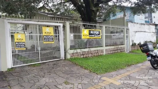 Casa Comercial com 4 Quartos para alugar, 295m² no Centro, Canoas