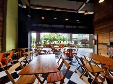 Loja / Salão / Ponto Comercial à venda, 90m² no Vila da Serra, Nova Lima
