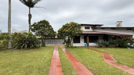 Casa com 8 Quartos à venda, 1080m² no , Imbé