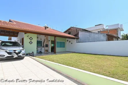 Casa com 3 Quartos à venda, 141m² no Bal Stella Maris, Peruíbe