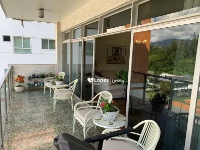 Apartamento com 4 Quartos à venda, 242m² no Centro, Petrópolis