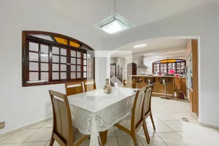 Casa com 3 Quartos à venda, 234m² no Cipava, Osasco