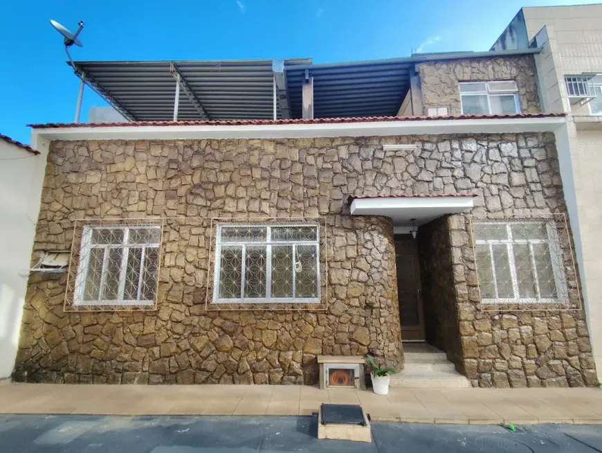Foto do imóvel - Casa de vila para alugar com 2 quartos, 2 banheiros e 100 m² perto da Estação Bonsucesso em