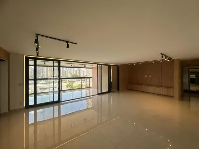 Apartamento com 4 Quartos para venda ou aluguel, 215m² no Setor Bueno, Goiânia