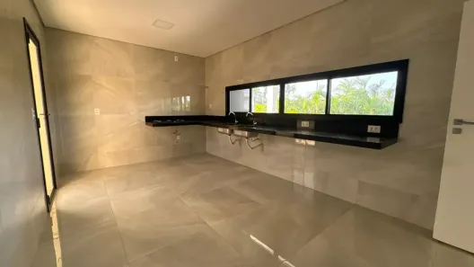 Casa de Condomínio com 4 Quartos à venda, 363m² no Cidade Alpha, Eusébio