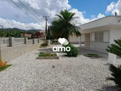Casa com 5 Quartos à venda, 128m² no Azambuja, Brusque