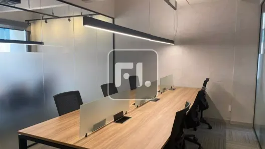 Conjunto Comercial / Sala para venda ou aluguel, 300m² no Vila Olímpia, São Paulo