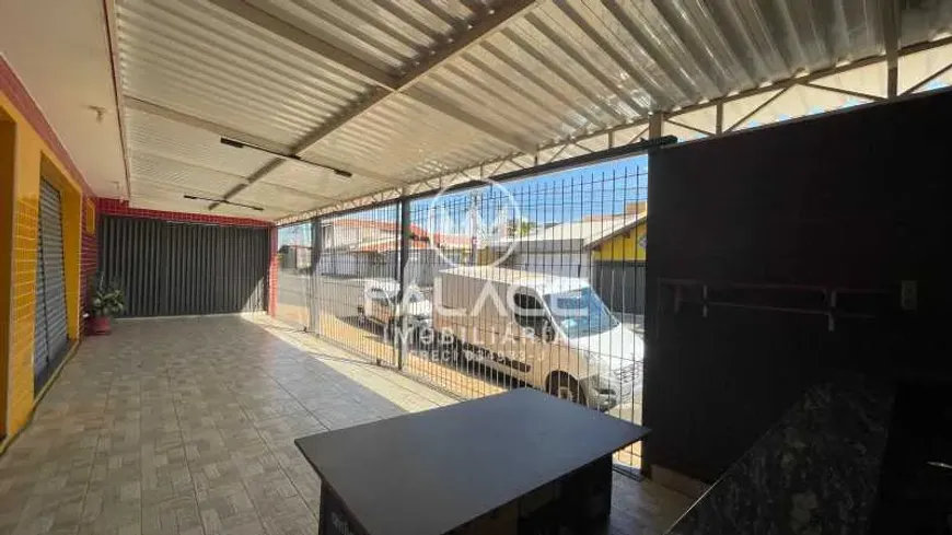 Foto do imóvel - Imóvel comercial para alugar com 2 quartos, 1 suíte, 168 m², 1 banheiro e 2 vagas na garagem em