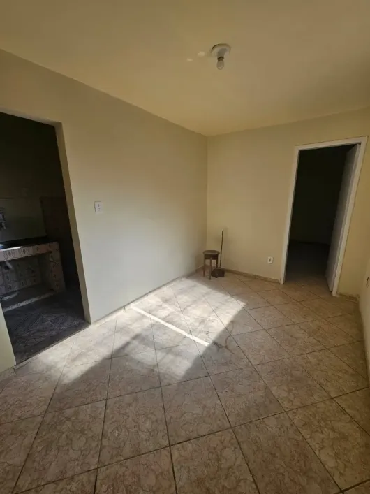 Foto do imóvel - Casa de Vila para alugar com 50 m², 1 quarto, 1 banheiro