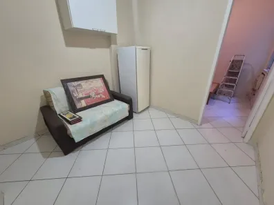 Kitnet com 1 Quarto à venda, 35m² no Copacabana, Rio de Janeiro