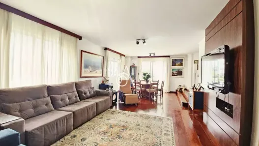 Apartamento com 4 Quartos à venda, 182m² no Água Verde, Curitiba