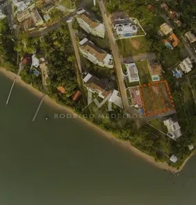 Terreno / Lote / Condomínio à venda, 601m² no Cacupé, Florianópolis