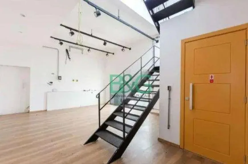 Foto do imóvel - Imóvel comercial para alugar com 330 m², 10 quartos, 7 banheiros, 6 vagas