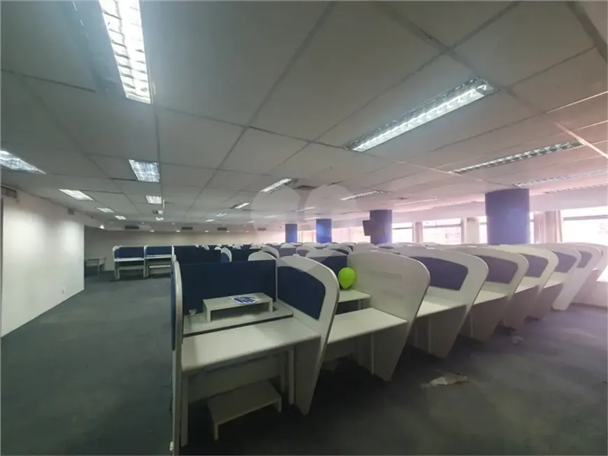 Foto do imóvel - Salas no térreo à venda próximo ao Metrô Anhangabaú com 513 m² em