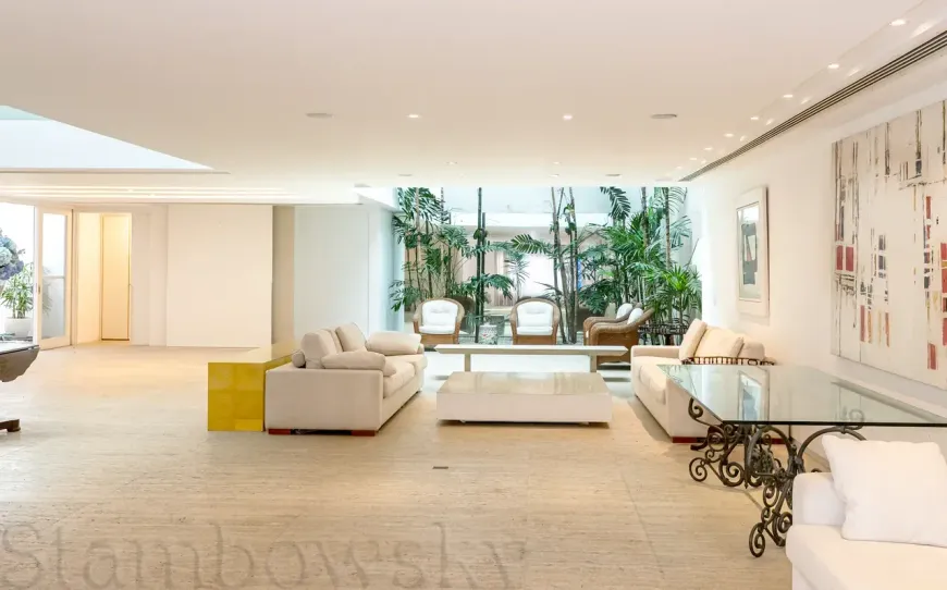 Foto do imóvel - Casa para alugar com 1104 m², 3 quartos, 5 banheiros, 4 vagas