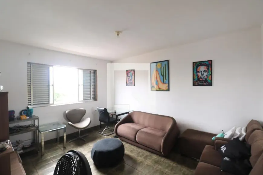 Foto do imóvel - Casa para comprar com 550 m², 2 quartos, 1 banheiro, 4 vagas