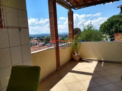 Casa com 3 Quartos à venda, 223m² no Parque Santo Antônio, Jacareí