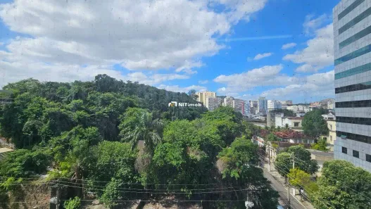 Conjunto Comercial / Sala à venda, 39m² no Centro, Niterói