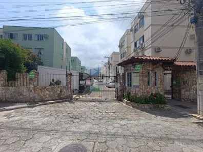 Apartamento com 3 Quartos para alugar, 70m² no Trindade, Florianópolis