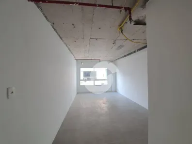 Conjunto Comercial / Sala à venda, 29m² no Centro, Niterói