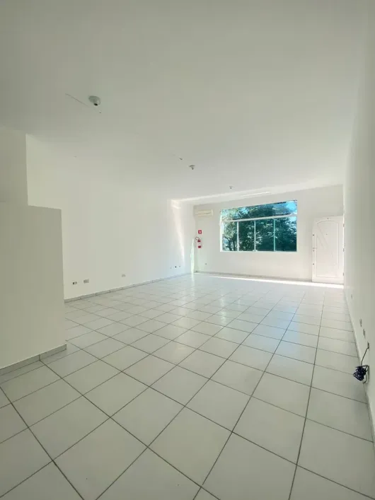 Foto do imóvel - Ponto comercial para alugar com 45 m² e 1 banheiro disponível para locação em