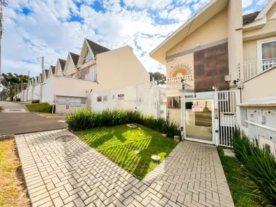 Casa de Condomínio com 2 Quartos à venda, 58m² no Santa Cândida, Curitiba